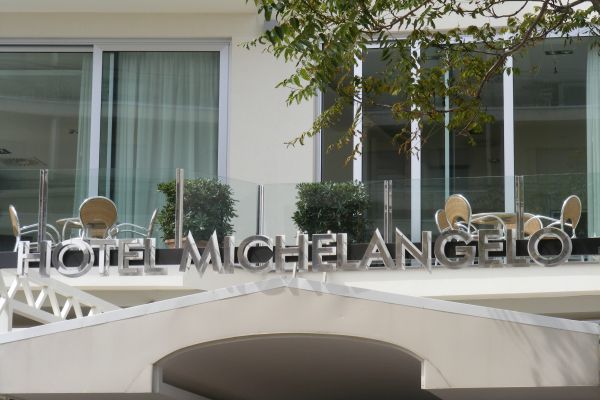 فندق ريمينيفي  Michelangelo المظهر الخارجي الصورة
